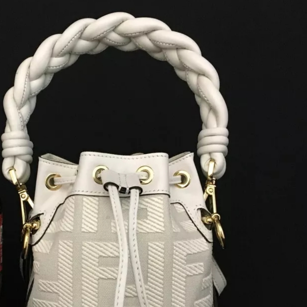FENDI MON TRESOR Canvas Leather 2WAY Shoulder Bag White - Picture 2 of 10